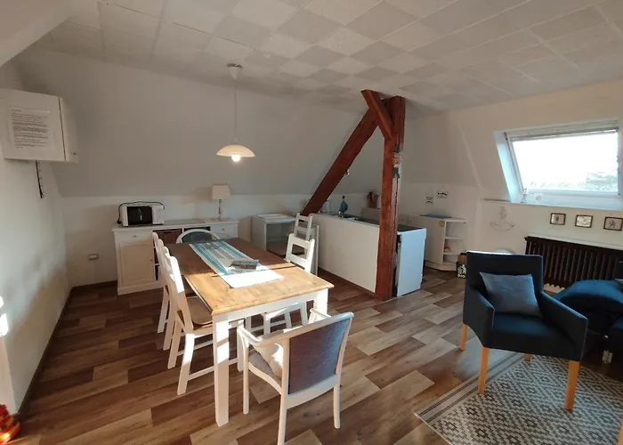 Butterburg Cirksena Apartman